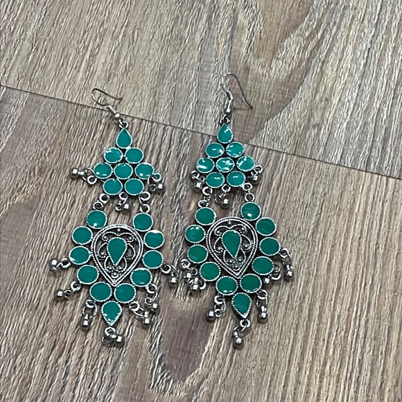 Green hand paint earrings - Picture 1 of 2